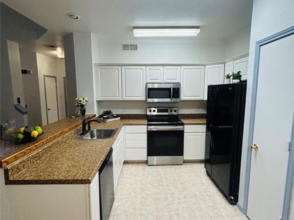 1010  Cheddar Court , Arlington Texas 76017