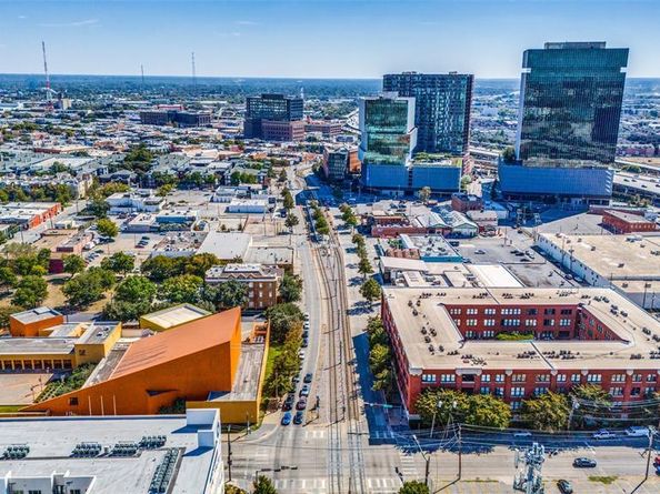 2502  Live Oak Street  338, Dallas Texas 75204