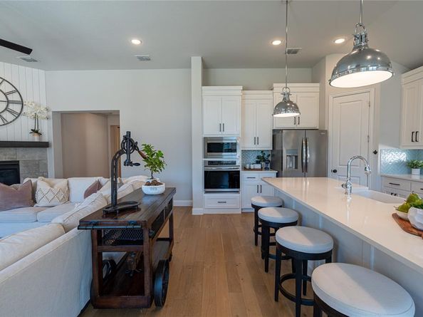 7020  Elk Springs Drive , Argyle Texas 76226