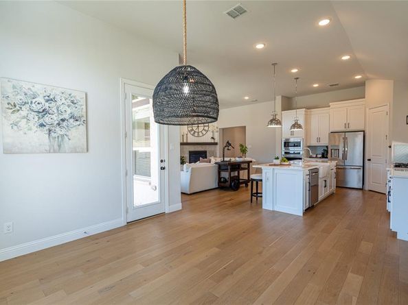 7020  Elk Springs Drive , Argyle Texas 76226