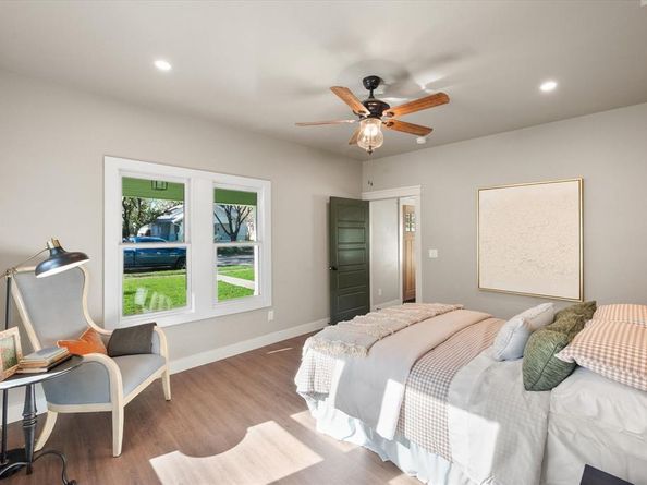 218 N Willomet Avenue , Dallas Texas 75208