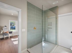 218 N Willomet Avenue , Dallas Texas 75208