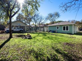 218 N Willomet Avenue , Dallas Texas 75208