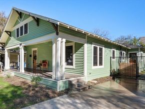 218 N Willomet Avenue , Dallas Texas 75208