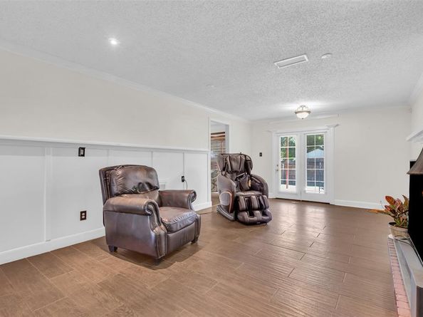 7414  Boisenberry Lane , Dallas Texas 75249