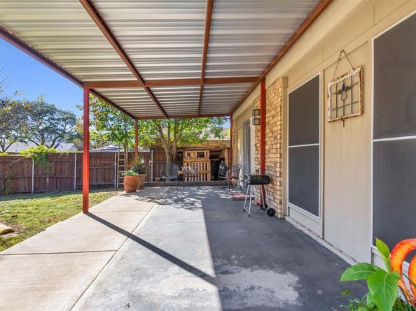 7414  Boisenberry Lane , Dallas Texas 75249