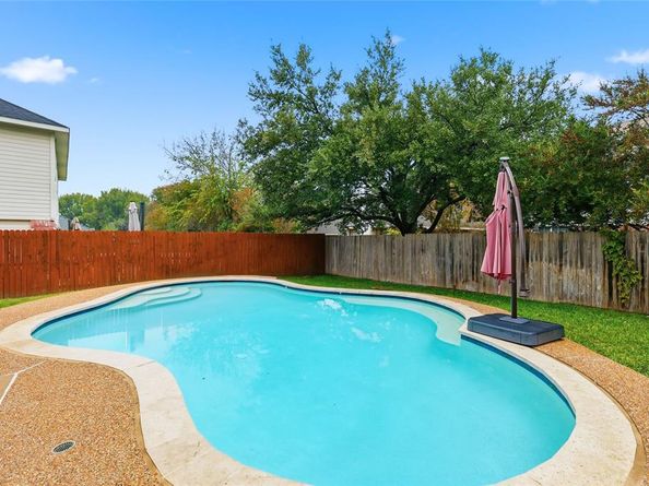 5429  Blue Water Lake Drive , Fort Worth Texas 76137