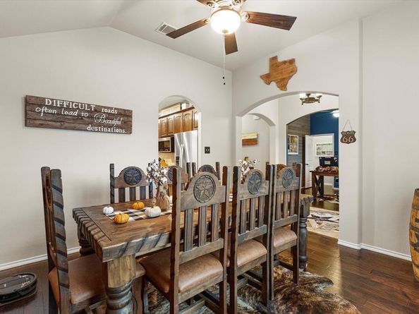 1395  Waters Edge Drive , Rockwall Texas 75087