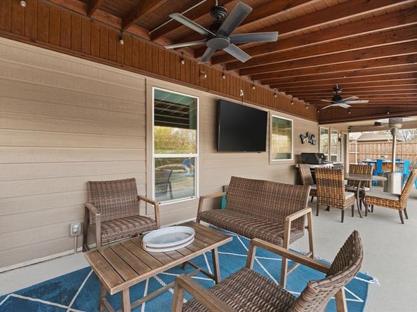 1395  Waters Edge Drive , Rockwall Texas 75087