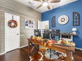 1395  Waters Edge Drive , Rockwall Texas 75087