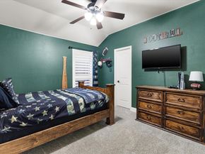 1395  Waters Edge Drive , Rockwall Texas 75087