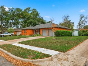 1209  Tanager Lane , Garland Texas 75042