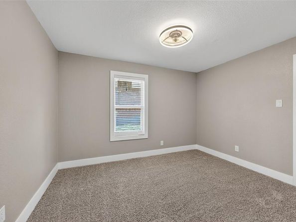 5511  Glen Forest Lane , Dallas Texas 75241