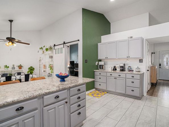 4205  Staghorn Circle S, Fort Worth Texas 76137