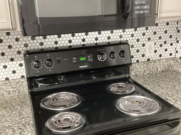 1175  Tomahawk Drive , Dallas Texas 75253