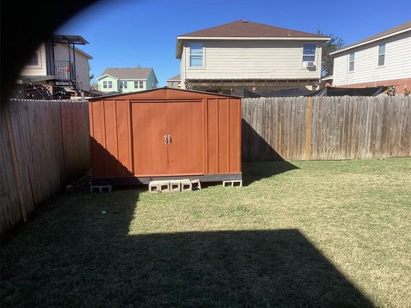 1175  Tomahawk Drive , Dallas Texas 75253