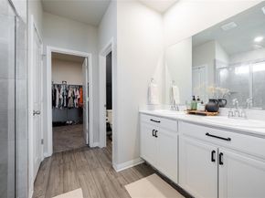 537  Loriner Way , Liberty Hill Texas 78642