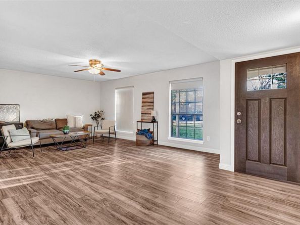 713  Mountain Pass Drive , Plano Texas 75023