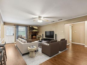 236  Evelyn Street , DeSoto Texas 75115