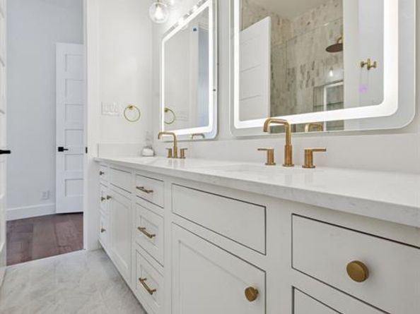 6422  Walnut Hill Lane , Dallas Texas 75230