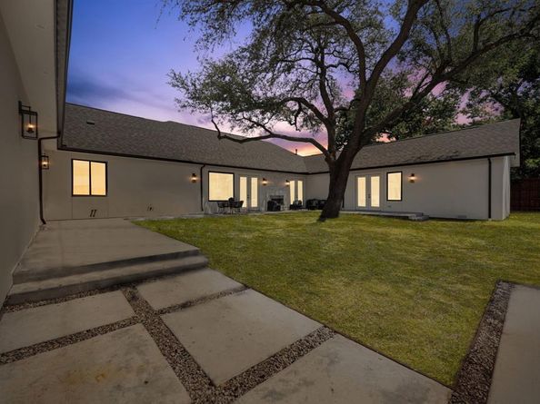 6422  Walnut Hill Lane , Dallas Texas 75230