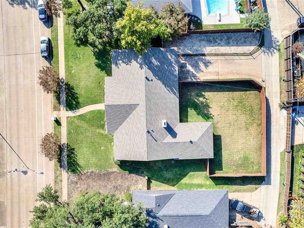 1104 W Lookout Drive , Richardson Texas 75080