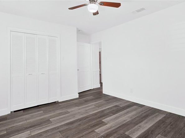 1104 W Lookout Drive , Richardson Texas 75080