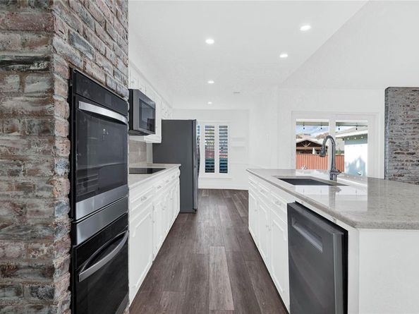 1104 W Lookout Drive , Richardson Texas 75080