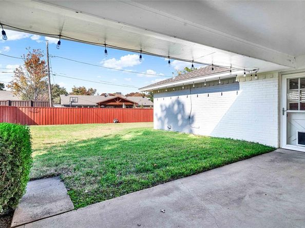 1104 W Lookout Drive , Richardson Texas 75080