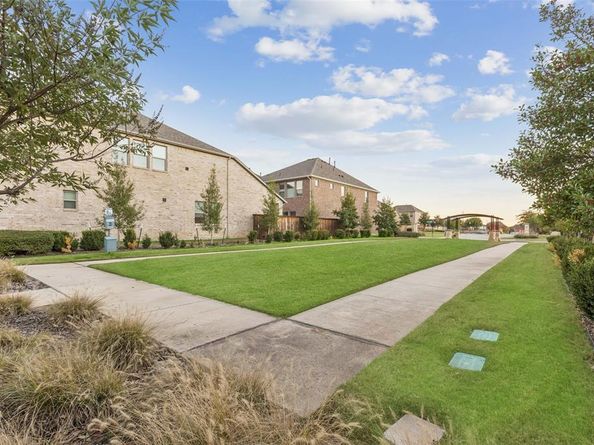 2236  Madison Street , Carrollton Texas 75010