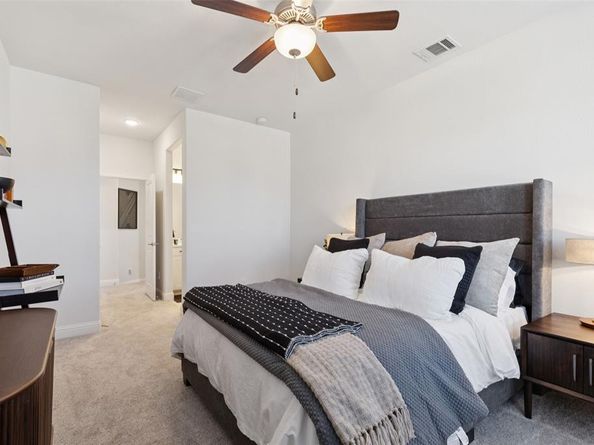 2236  Madison Street , Carrollton Texas 75010