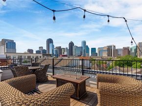 2222  Worthington Street , Dallas Texas 75204