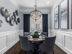 2222  Worthington Street , Dallas Texas 75204