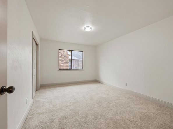 4124  Silverberry Avenue , Fort Worth Texas 76137