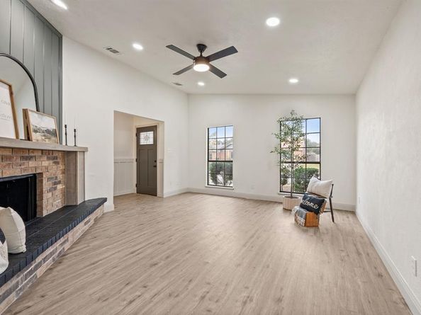 4124  Silverberry Avenue , Fort Worth Texas 76137