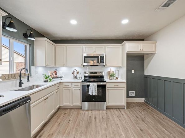 4124  Silverberry Avenue , Fort Worth Texas 76137