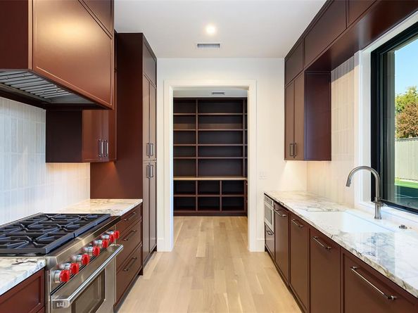 4259  Park Lane , Dallas Texas 75220