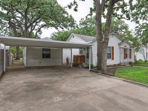 4020  Creech Street , Haltom City Texas 76111