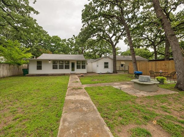 4020  Creech Street , Haltom City Texas 76111