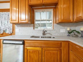 4020  Creech Street , Haltom City Texas 76111