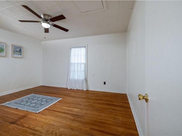 4020  Creech Street , Haltom City Texas 76111