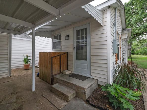 4020  Creech Street , Haltom City Texas 76111