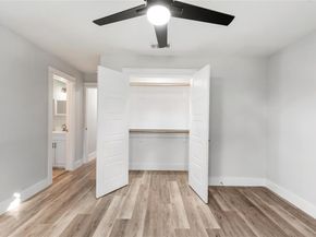 7469  Meadowcrest Drive , Fort Worth Texas 76112