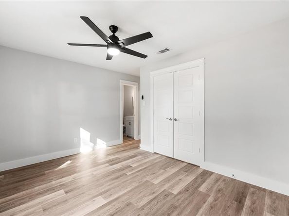 7469  Meadowcrest Drive , Fort Worth Texas 76112