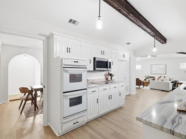 1419  Vicki Lane , Cedar Hill Texas 75104