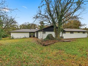 1419  Vicki Lane , Cedar Hill Texas 75104