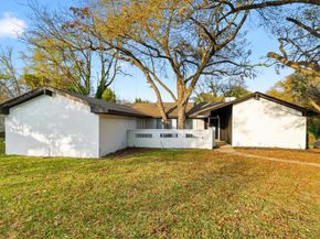 1419  Vicki Lane , Cedar Hill Texas 75104