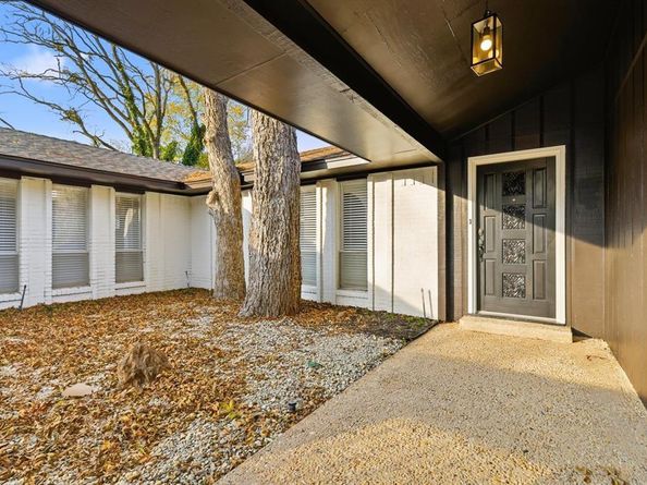 1419  Vicki Lane , Cedar Hill Texas 75104