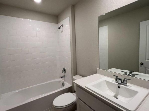 8509  HOLLYMEAD Lane , Fort Worth Texas 76131