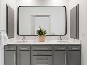 3030  Bryan Street  409, Dallas Texas 75204